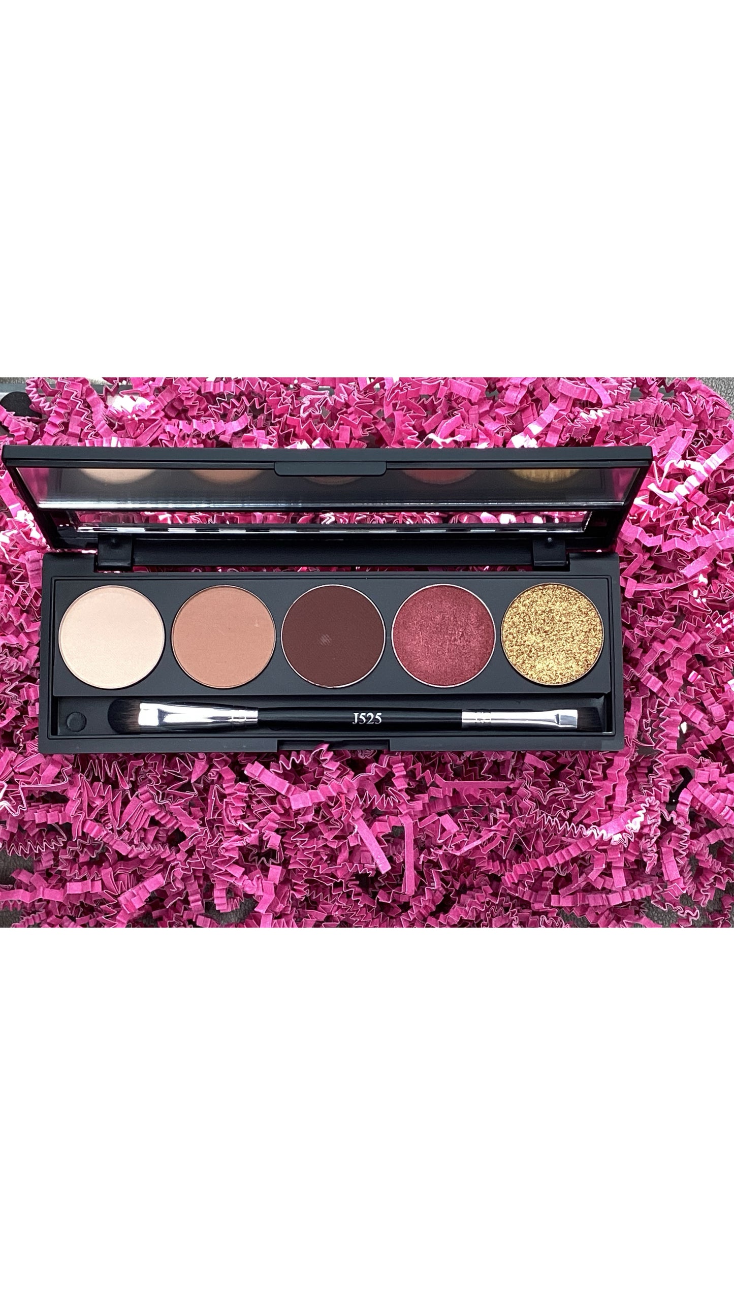 Gorgeous Nudes Eyeshadow Palette